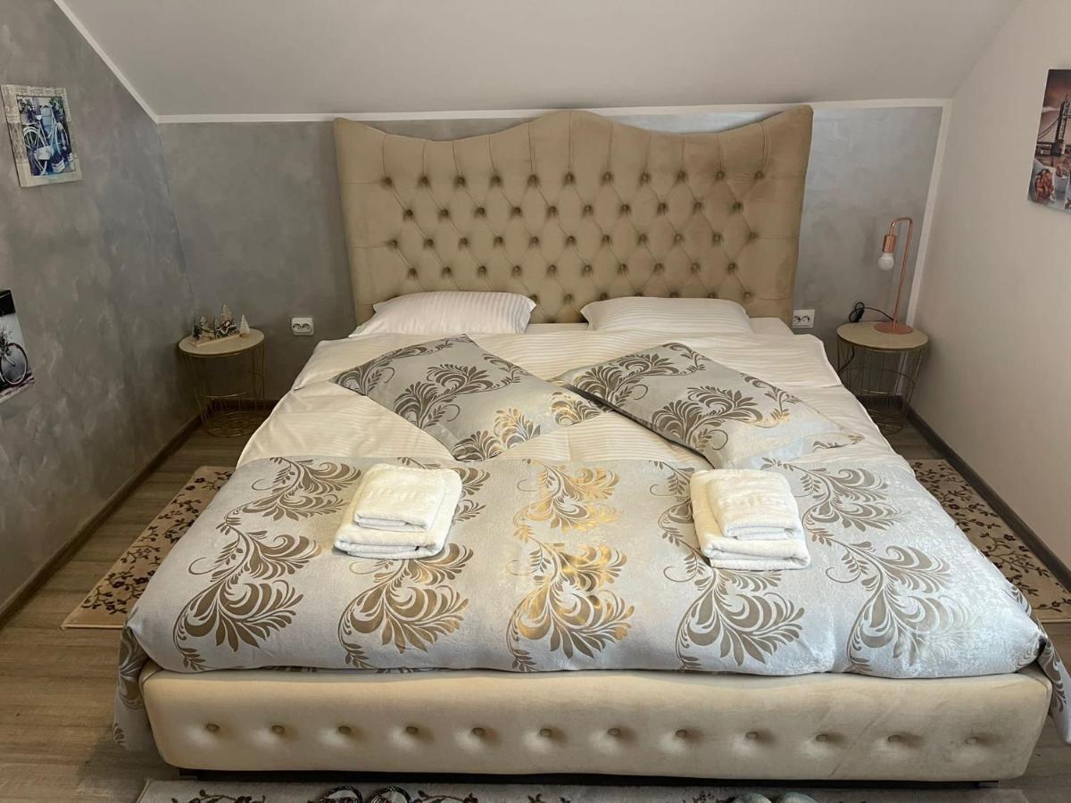 Casa Cu Pitici Guest House Vama  Exterior photo